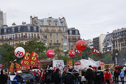 greve-paris.jpg